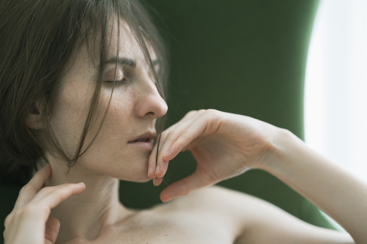 Как эмоции влияют на восприятие боли?