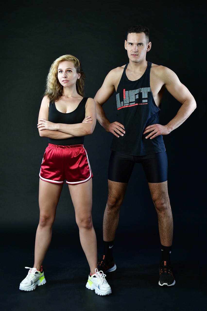 Пауэрлифтинг vs Бодибилдинг: Как сделать выбор?